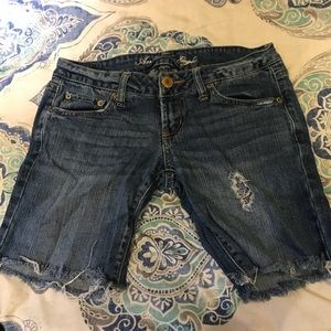 Size 2 Bermuda Shorts